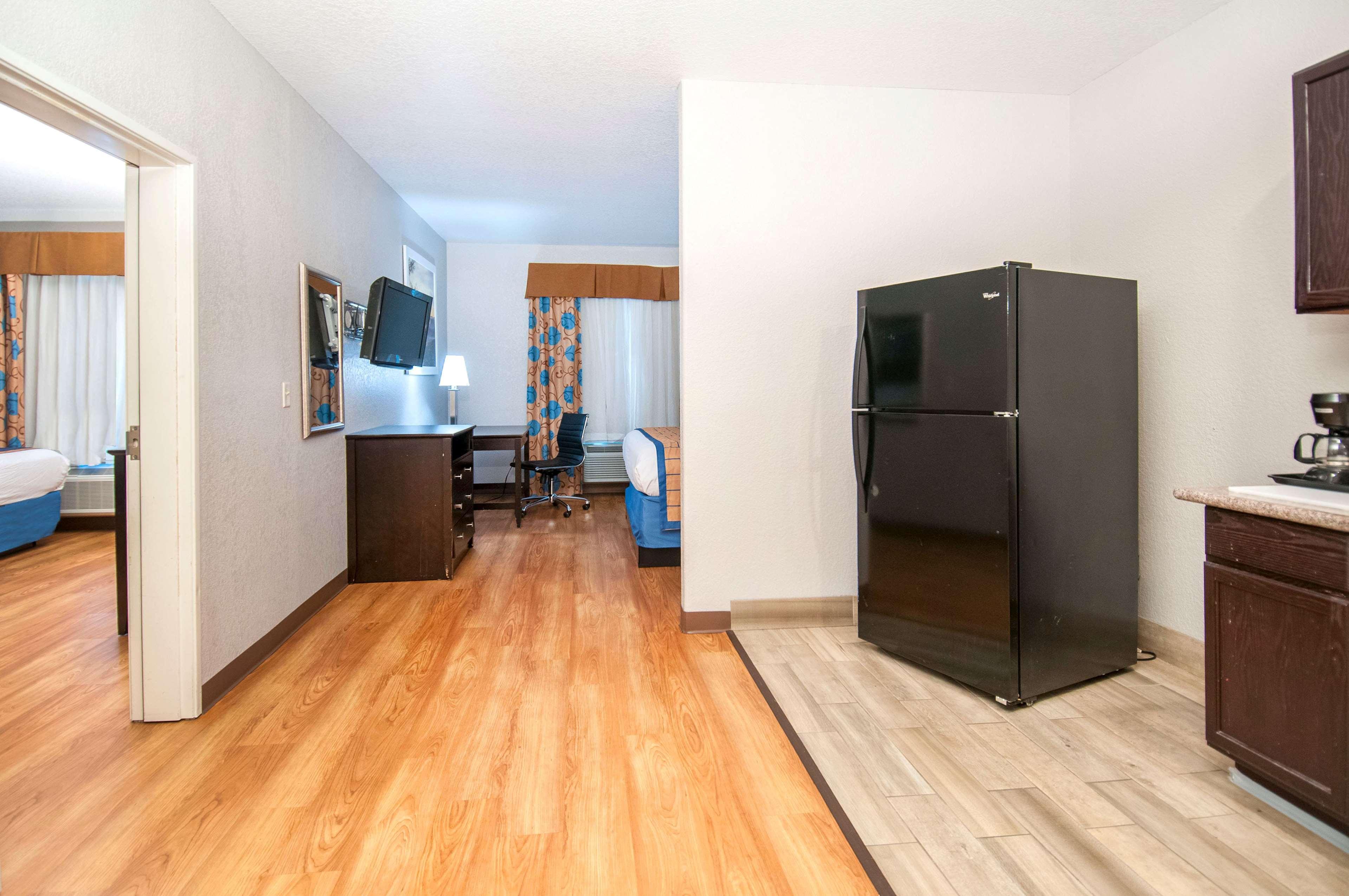 Studio 6 San Antonio - East Екстер'єр фото